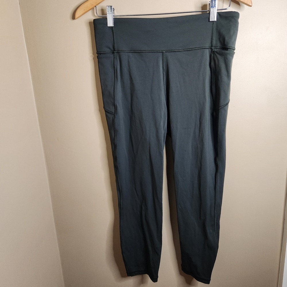 Lululemon Final Lap Crop 23" Evergreen Size 10 W6AG3S